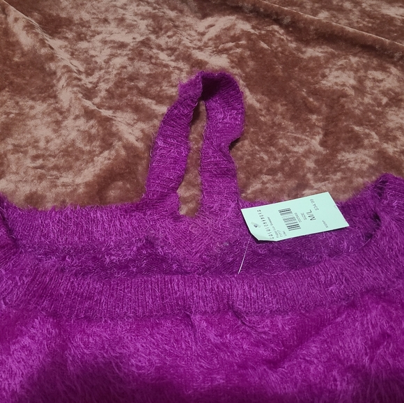 Sexy Cute Lilac Fuzzy Long Sleeve Halter Sweater New w/ Tags - Size M/L - Picture 10 of 16